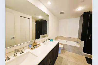 488 NE 18th Street #Apt 3508, Miami, FL 33132 - Photo 11