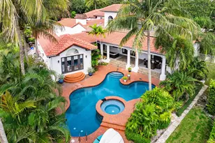 2 Firestone Cir, West Palm Beach, FL 33401 - Photo 39