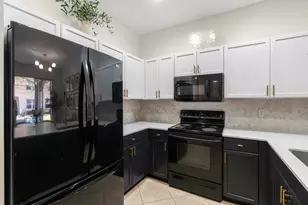453 Rainbow Springs Terrace, Royal Palm Beach, FL 33411 - Photo 7