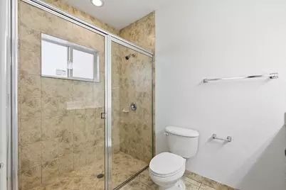 911 NE 12th Avenue, Pompano Beach, FL 33060 - Photo 23