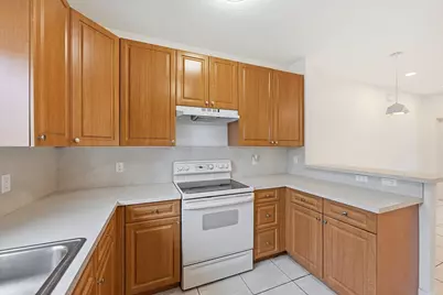 911 NE 12th Avenue, Pompano Beach, FL 33060 - Photo 13