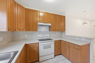 911 NE 12th Ave, Pompano Beach, FL 33060 - Photo 13