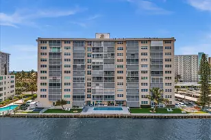 303 N Riverside Dr, Pompano Beach, FL 33062 - Photo 31