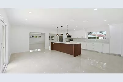 21020 Highland Lakes Boulevard, Miami, FL 33179 - Photo 13