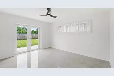 21020 Highland Lakes Boulevard, Miami, FL 33179 - Photo 31