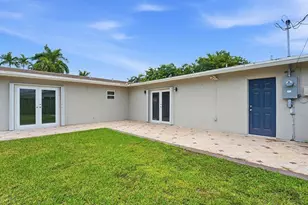 21020 Highland Lakes Blvd, Miami, FL 33179 - Photo 39
