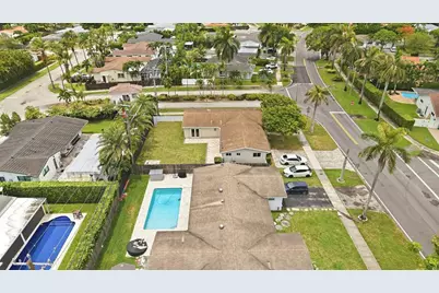 21020 Highland Lakes Boulevard, Miami, FL 33179 - Photo 55