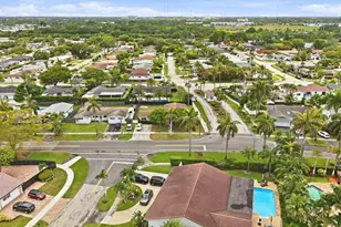 21020 Highland Lakes Blvd, Miami, FL 33179 - Photo 55