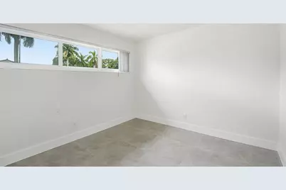 21020 Highland Lakes Boulevard, Miami, FL 33179 - Photo 25