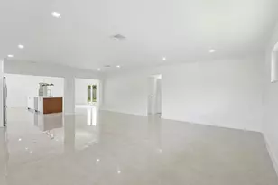 21020 Highland Lakes Blvd, Miami, FL 33179 - Photo 5