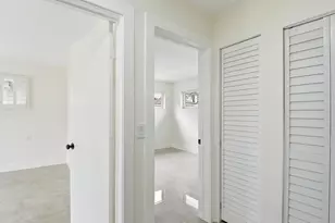 21020 Highland Lakes Blvd, Miami, FL 33179 - Photo 25