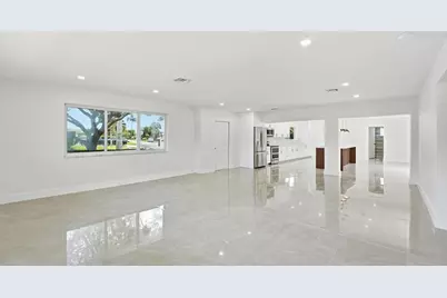 21020 Highland Lakes Boulevard, Miami, FL 33179 - Photo 7