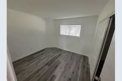3465 NW 44th Street #106, Oakland Park, FL 33309 - Photo 5