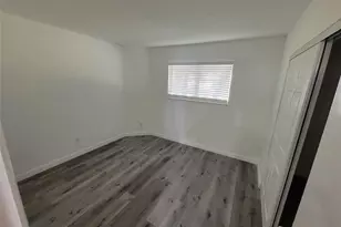 3465 NW 44th St, Oakland Park, FL 33309 - Photo 5