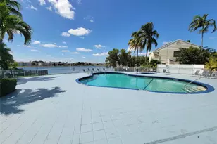 3465 NW 44th St, Oakland Park, FL 33309 - Photo 13