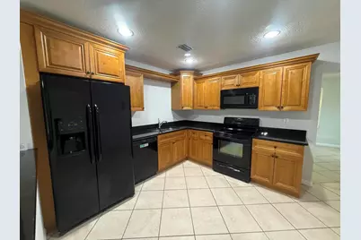 817 S B Street, Lake Worth Beach, FL 33460 - Photo 3
