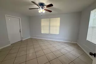 817 S B St, Lake Worth Beach, FL 33460 - Photo 11