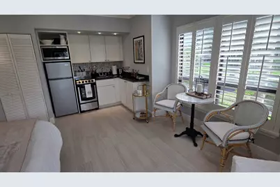 13334 Polo Club Road #320, Wellington, FL 33414 - Photo 5