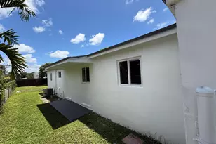 5441 SW 18th St, West Park, FL 33023 - Photo 5