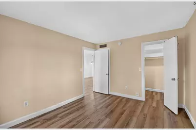 1505 Crescent Circle #B24, Lake Park, FL 33403 - Photo 23