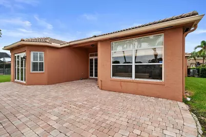 2112 Bellcrest Court, Royal Palm Beach, FL 33411 - Photo 35