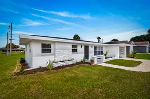 216 W Arbor Ave, Port Saint Lucie, FL 34952 - Photo 25