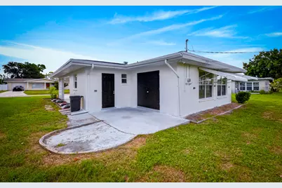 216 W Arbor Avenue, Port Saint Lucie, FL 34952 - Photo 29