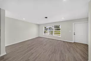 216 W Arbor Ave, Port Saint Lucie, FL 34952 - Photo 5