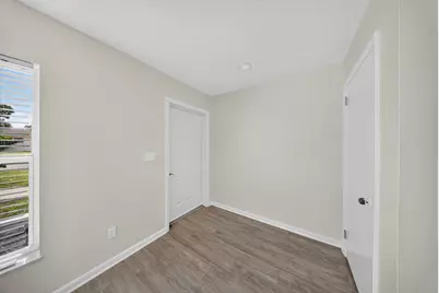 216 W Arbor Avenue, Port Saint Lucie, FL 34952 - Photo 3