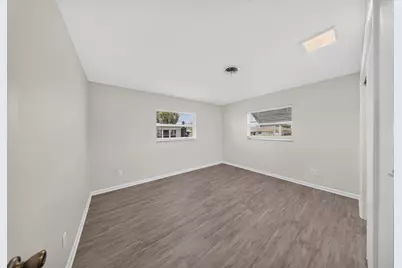 216 W Arbor Avenue, Port Saint Lucie, FL 34952 - Photo 23