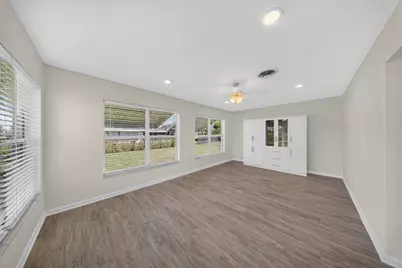 216 W Arbor Avenue, Port Saint Lucie, FL 34952 - Photo 15