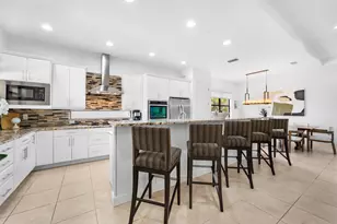 8152 Bradford Way, Parkland, FL 33076 - Photo 17