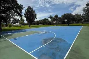 8340 SW 41st St, Davie, FL 33328 - Photo 17
