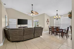 2640 Millwood Ct, Davie, FL 33328 - Photo 7