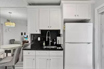 1481 S Ocean Boulevard #339, Lauderdale by the Sea, FL 33062 - Photo 9
