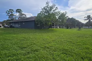17999 N 46th Ct Ct N, The Acreage, FL 33470 - Photo 3
