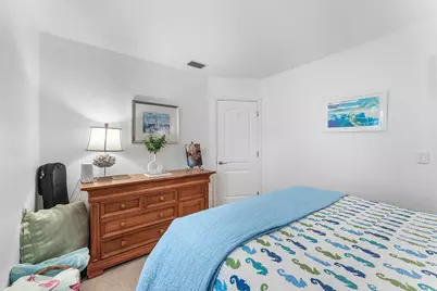 334 NE 7th Avenue, Delray Beach, FL 33483 - Photo 15