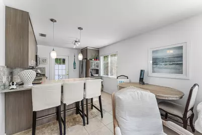 334 NE 7th Avenue, Delray Beach, FL 33483 - Photo 9