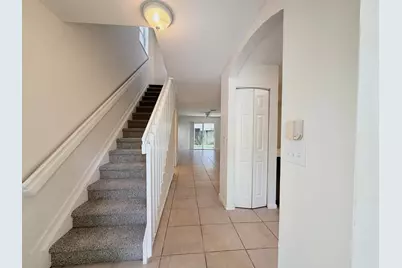 910 Summit Lake Drive, West Palm Beach, FL 33406 - Photo 5