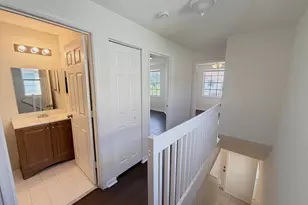 910 Summit Lake Dr, West Palm Beach, FL 33406 - Photo 7