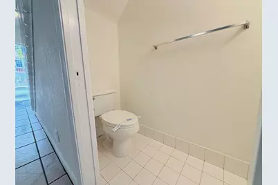 910 Summit Lake Drive, West Palm Beach, FL 33406 - Photo 11