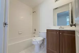 910 Summit Lake Dr, West Palm Beach, FL 33406 - Photo 15