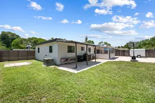 1032 SW 1st Terrace, Pompano Beach, FL 33060 - Photo 17