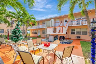 332 Sheffield N, West Palm Beach, FL 33417 - Photo 1