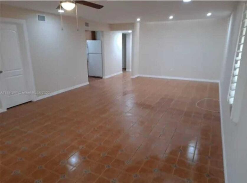 4413 NW 3rd Ave #4413 main architectural view