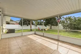 772 SE Thornhill Dr, Port Saint Lucie, FL 34983 - Photo 11
