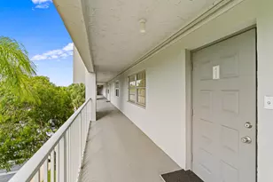 625 Oaks Dr, Pompano Beach, FL 33069 - Photo 57