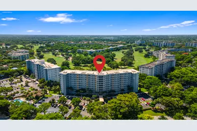 625 Oaks Drive #405, Pompano Beach, FL 33069 - Photo 1