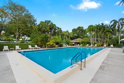 625 Oaks Drive #405, Pompano Beach, FL 33069 - Photo 39