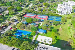625 Oaks Dr, Pompano Beach, FL 33069 - Photo 47